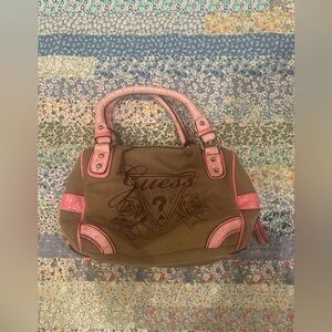 2000’s Guess Purse - Missing One Zipper Pull